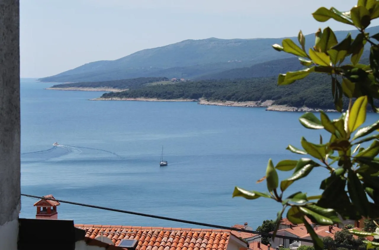Apartments With A Parking Space Rabac, Labin - 2340 0*, ラバック